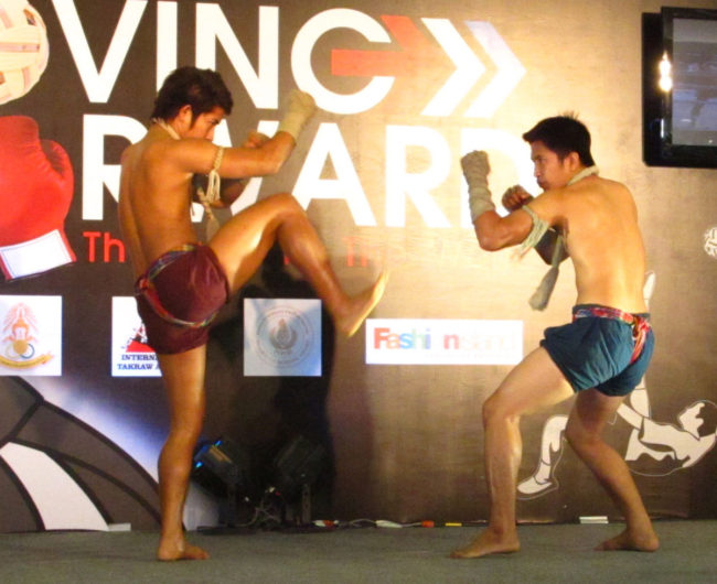 1200px-Muay_Thai_Boran_1