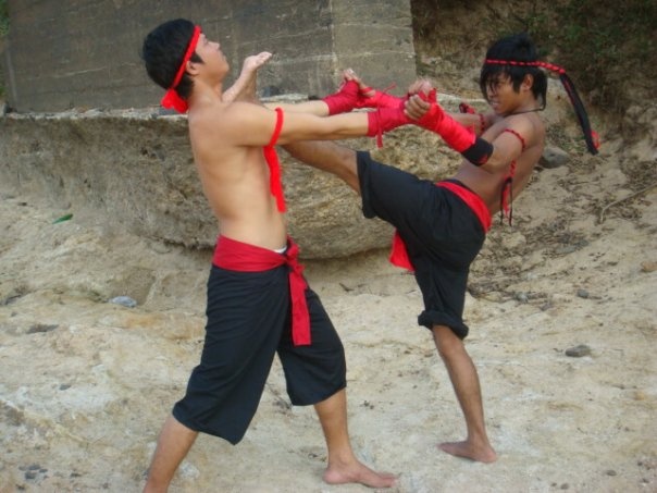 74c7bd0df57344d1b042f5fb69b4fea1–kickboxing-muay-thai